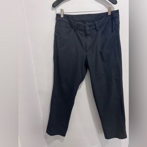 Men’s black lululemon stretch/work pant
